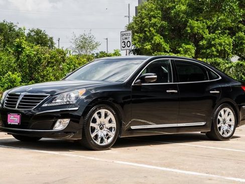 Used 2012 Hyundai Equus Signature RWD image 38