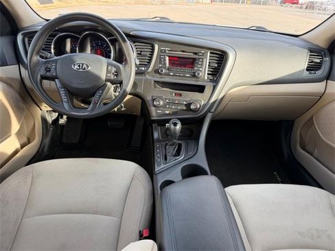 Used 2013 Kia Optima LX image 8