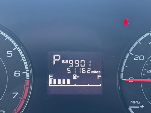 Used 2019 Subaru Crosstrek 2.0i Premium image 30