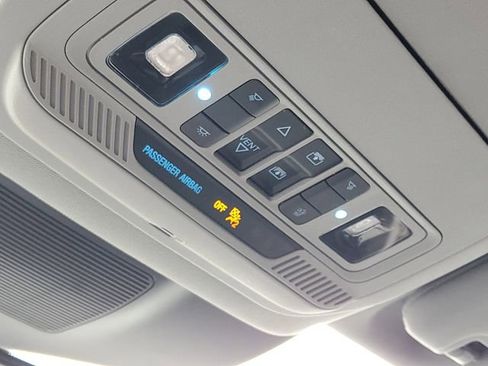 Used 2024 Ford Explorer XLT w/ Equipment Group 202A image 23