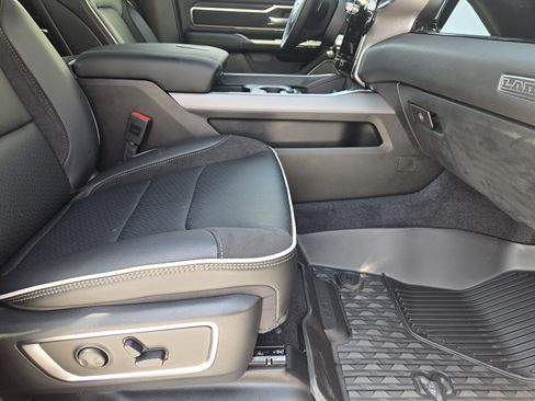 New 2026 RAM 1500 Laramie AWD/4WD image 12