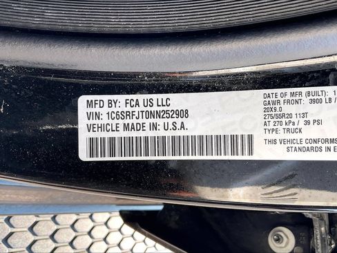 Used 2022 RAM 1500 Laramie AWD/4WD image 35
