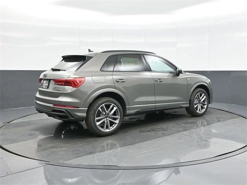 New 2025 Audi Q3 2.0T Premium image 7