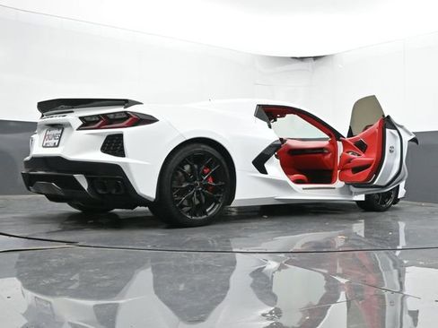 Used 2023 Chevrolet Corvette Stingray Premium Conv w/ Z51 Performance Package image 71