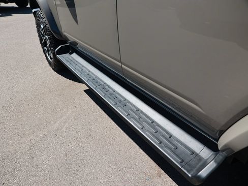 Used 2025 Ford Bronco Outer Banks AWD/4WD image 17