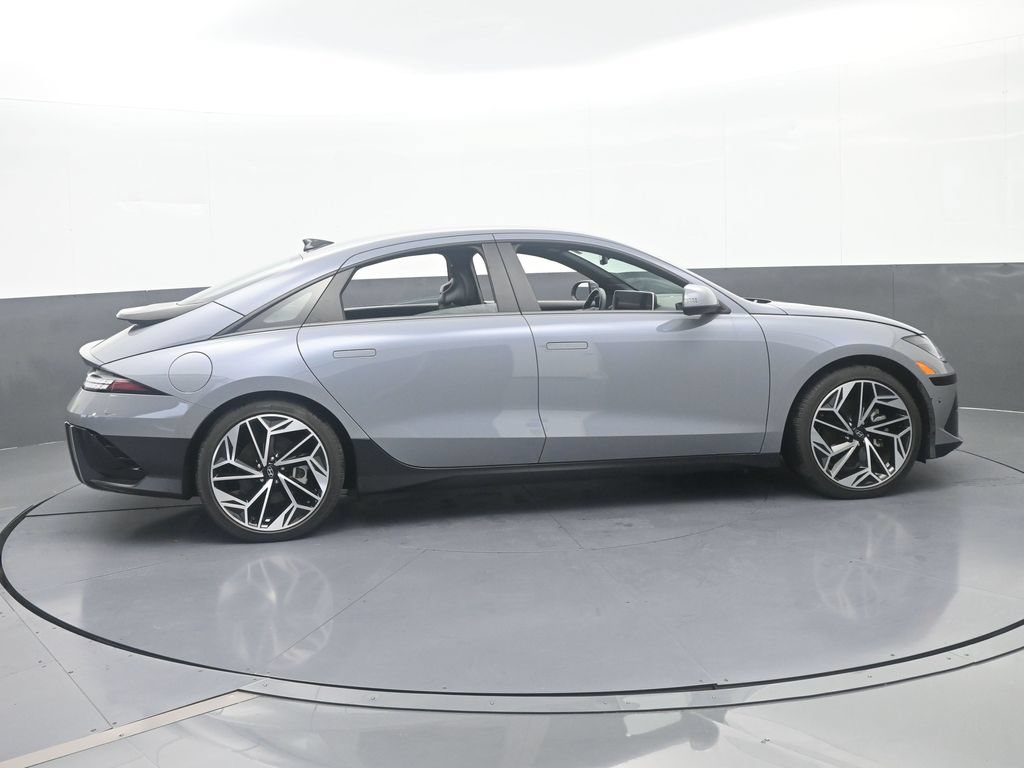 Used 2025 Hyundai Ioniq 6 SEL RWD image 7