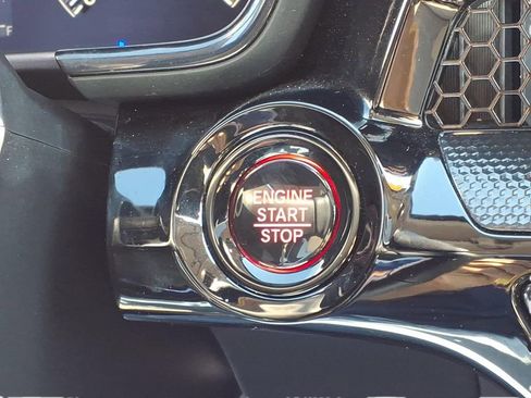 Used 2025 Honda CR-V EX-L image 24