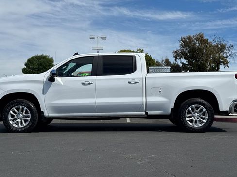 Used 2024 Chevrolet Silverado 1500 LT AWD/4WD image 8