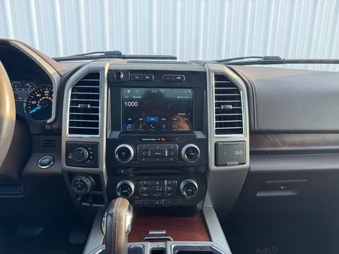 Used 2016 Ford F150 King Ranch w/ Equipment Group 601A Luxury AWD/4WD image 4