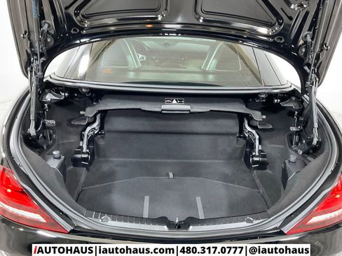 Used 2019 Mercedes-Benz SLC 300 w/ Premium Package image 11