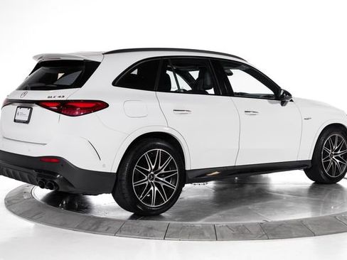 Used 2025 Mercedes-Benz GLC 43 AMG 4MATIC image 6