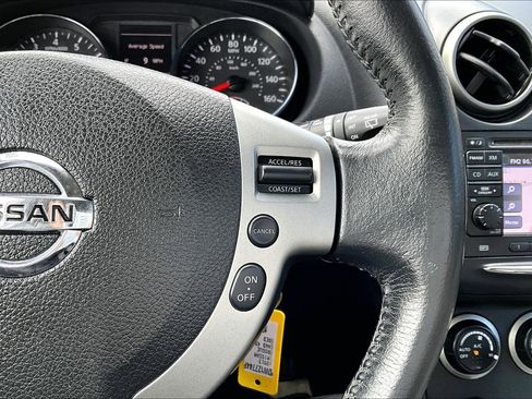 Used 2013 Nissan Rogue SL AWD/4WD image 11