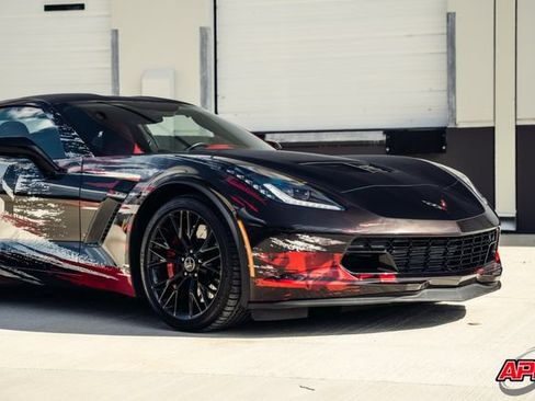 Used 2015 Chevrolet Corvette Z06 w/ 3LZ Preferred Equipment Group RWD image 49