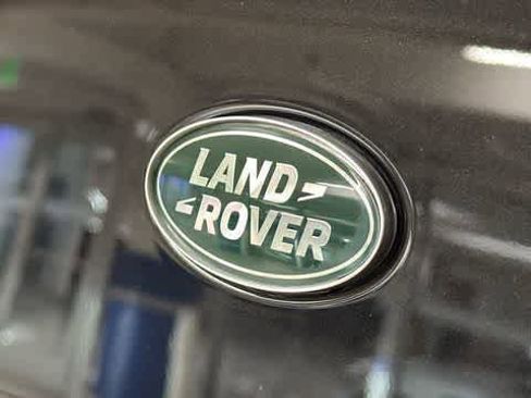 Used 2024 Land Rover Defender 110 X-Dynamic SE AWD/4WD image 9