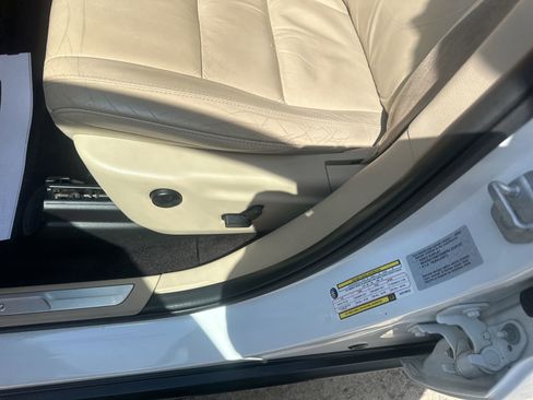 Used 2016 Jeep Grand Cherokee Limited image 20