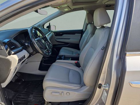 Used 2021 Honda Odyssey Touring image 23