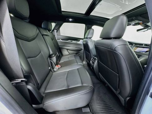 Used 2024 Cadillac XT5 Premium Luxury w/ Technology Package image 36