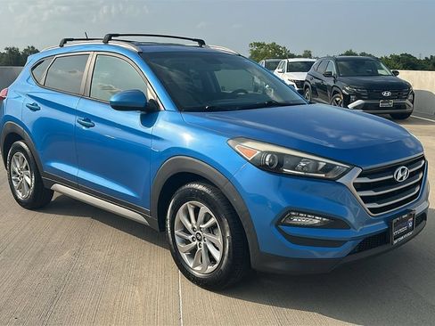 Used 2017 Hyundai Tucson SE w/ SE Popular Package 02 FWD image 14
