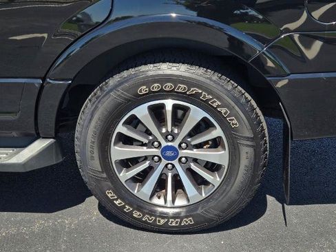 Certified 2017 Ford Expedition XLT AWD/4WD image 17