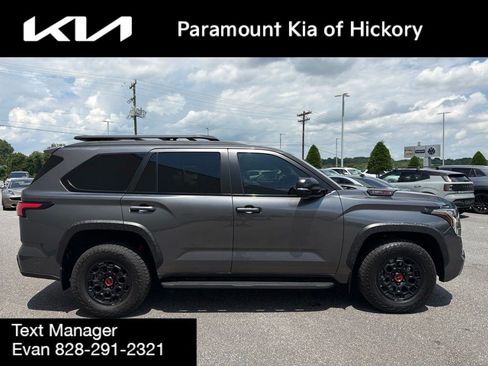 Used 2025 Toyota Sequoia TRD Pro AWD/4WD image 5