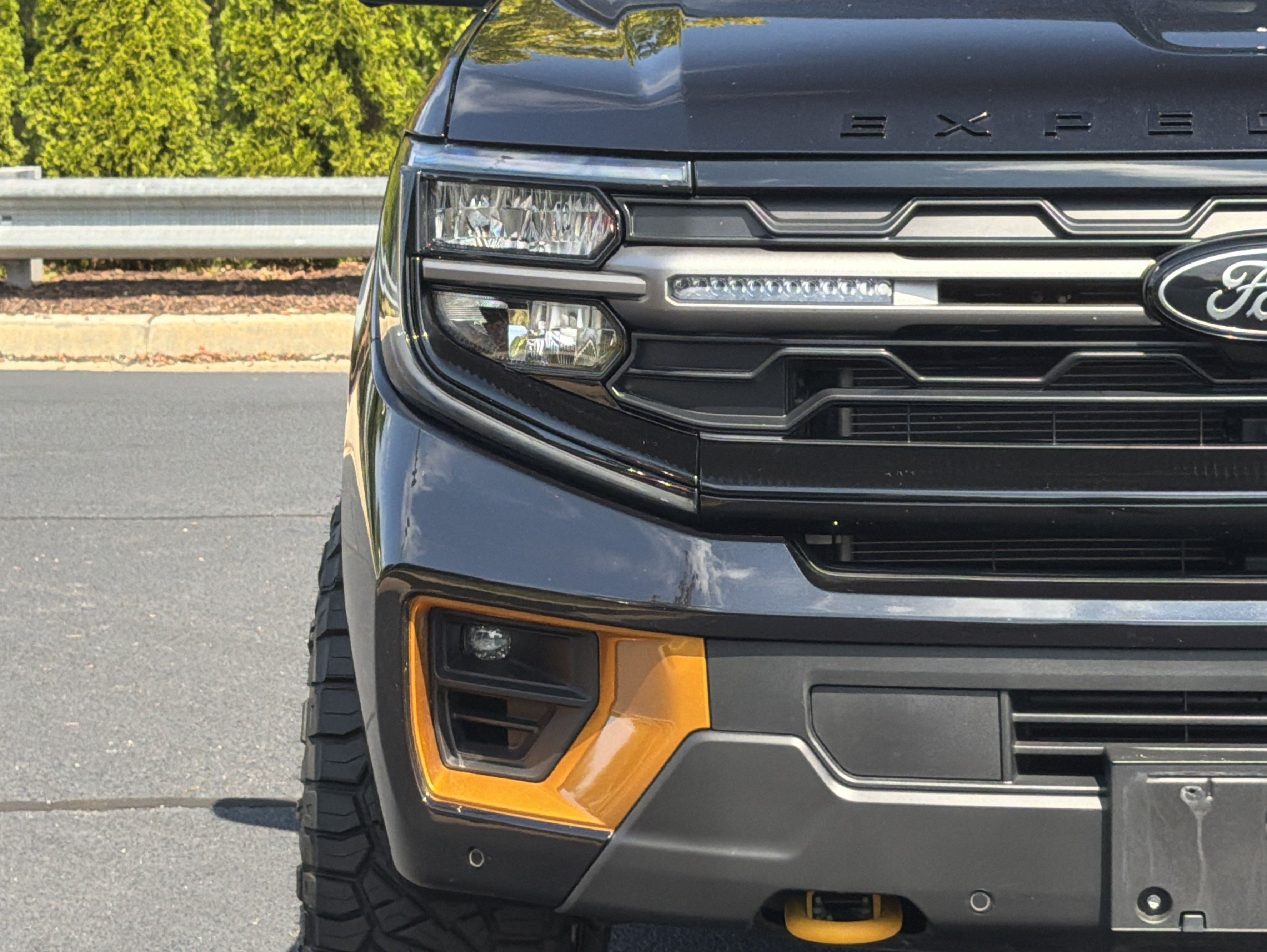 Used 2025 Ford Expedition Tremor AWD/4WD image 25