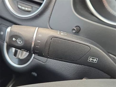 Used 2014 Mercedes-Benz C 250 Sedan image 25