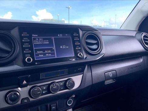 Used 2021 Toyota Tacoma SR AWD/4WD image 35