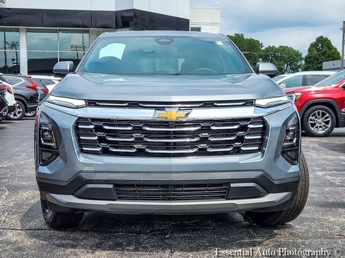 Certified 2026 Chevrolet Equinox LT w/ Convenience Package II FWD image 4