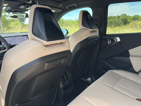 New 2026 BMW X3 xDrive30 w/ M Sport Package image 14