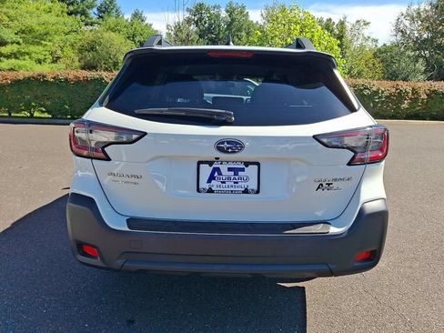 Certified 2024 Subaru Outback Premium AWD/4WD image 5