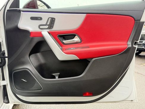 Used 2020 Mercedes-Benz A 220 4MATIC image 28