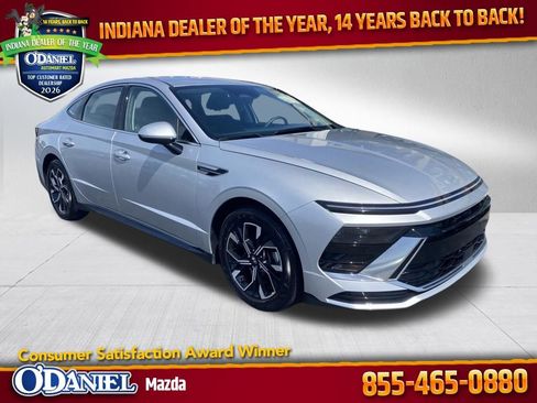 Used 2025 Hyundai Sonata SEL FWD image 1