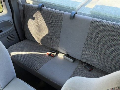 Used 2001 Dodge Ram 1500 Truck 2WD Quad Cab image 16