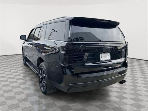 Used 2024 Chevrolet Suburban RST w/ Luxury Package AWD/4WD image 6