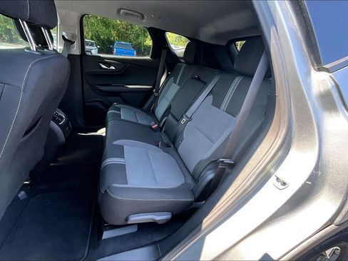 Used 2025 Chevrolet Blazer LT FWD image 22