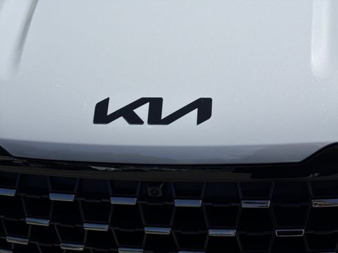 New 2026 Kia Carnival SX Prestige FWD image 12