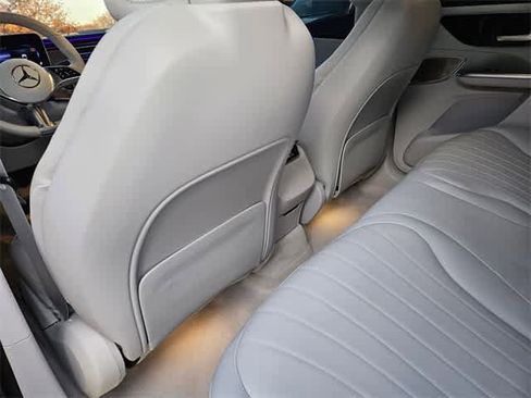 Certified 2023 Mercedes-Benz EQE 500 4MATIC SUV image 10