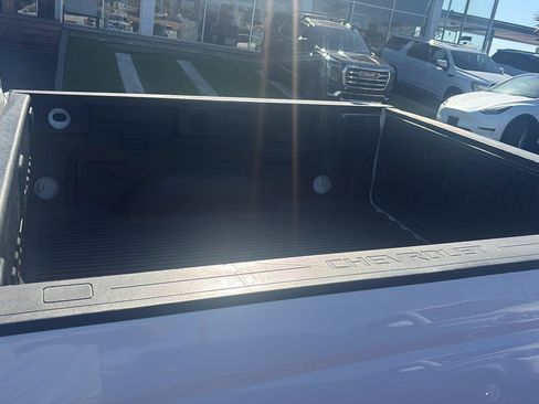Used 2018 Chevrolet Silverado 1500 LT w/ All Star Edition RWD image 6