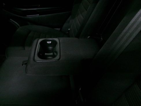 Used 2016 Ford Edge SEL image 22