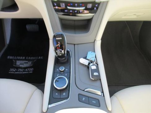 Used 2020 Cadillac XT5 Premium Luxury image 20