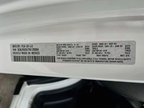 Used 2024 RAM ProMaster 2500 w/ Quick Order Package 22G SLT FWD image 32