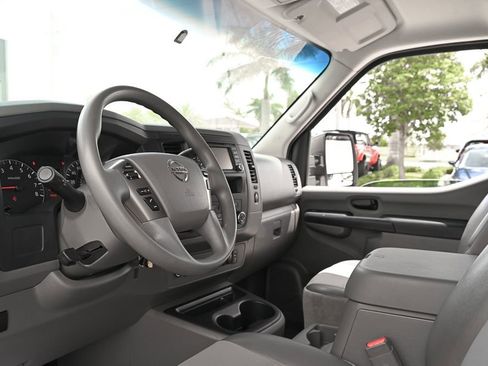 Used 2020 Nissan NV 3500 SL w/ Navigation Package RWD image 14