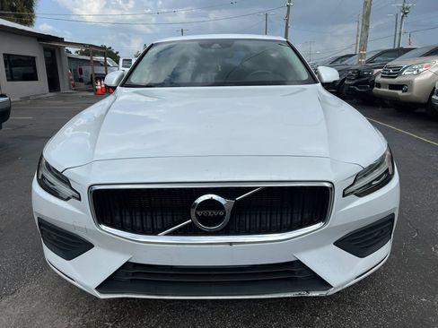 Used 2020 Volvo S60 T6 Momentum AWD/4WD image 3