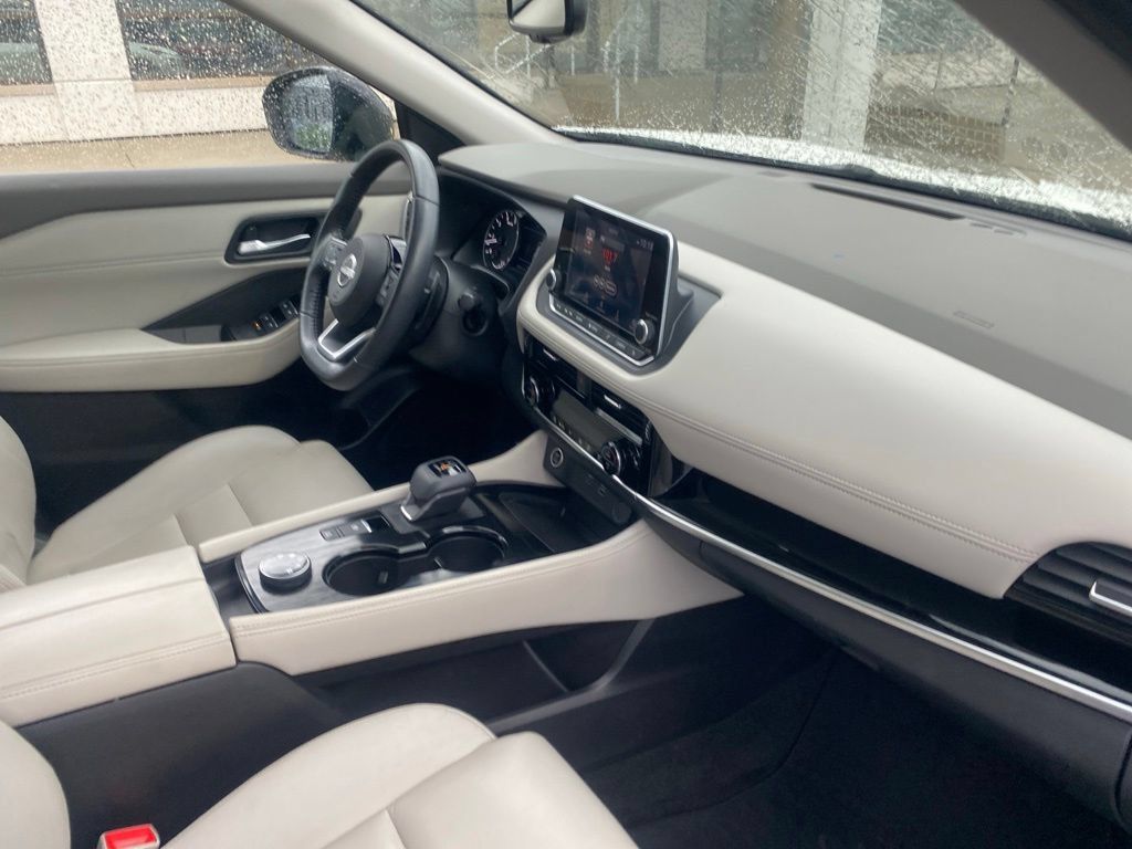 Used 2023 Nissan Rogue SL AWD/4WD image 22