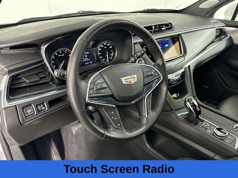 Used 2023 Cadillac XT5 Premium Luxury image 13