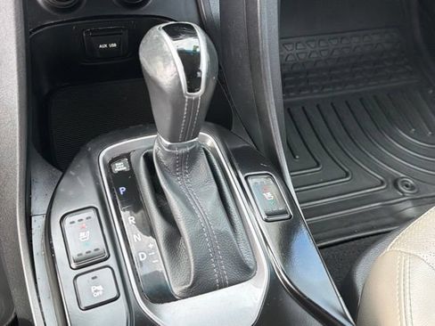 Used 2014 Hyundai Santa Fe Sport w/ Technology Package 04 FWD image 29