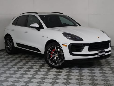 Certified 2023 Porsche Macan S AWD/4WD image 9