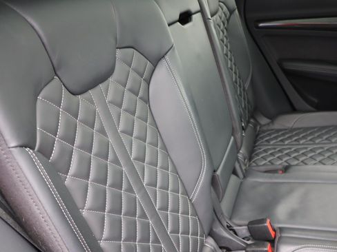 Used 2023 Audi SQ5 Premium Plus w/ Premium Plus Package AWD/4WD image 26