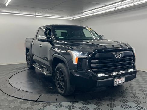 Used 2024 Toyota Tundra Limited AWD/4WD image 3