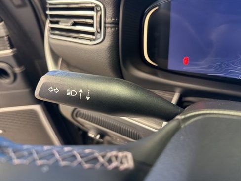 Used 2024 Jeep Wagoneer Series II w/ Premium Group I image 20